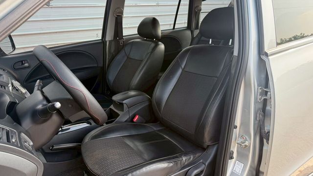 MITSUBISHI三菱 ZINGER  第8張相片