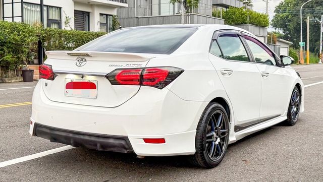 TOYOTA豐田 ALTIS  第4張相片