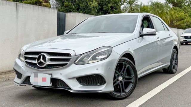 M-BENZ賓士 E250  第1張相片