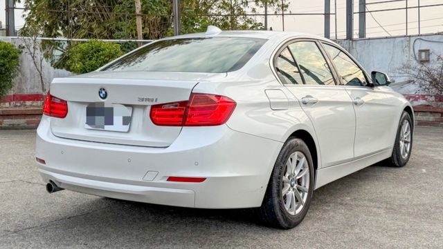 BMW寶馬 316I  第4張相片