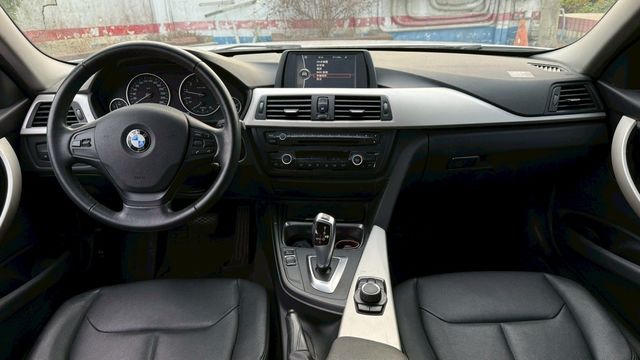 BMW寶馬 316I  第5張相片