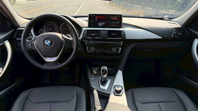 BMW寶馬 320I  第5張相片