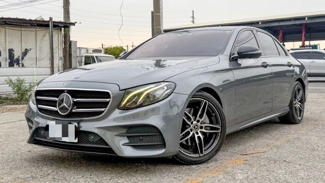 M-BENZ賓士 E250  第1張相片