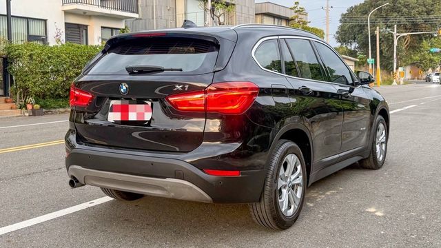 BMW寶馬 X1  第4張相片