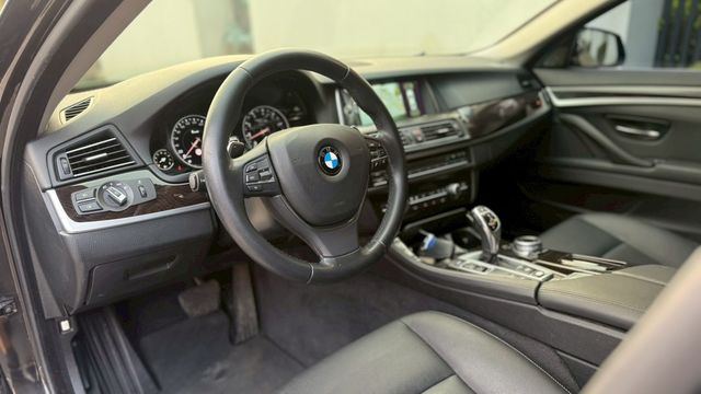 BMW寶馬 528I  第7張相片