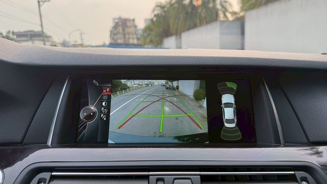 BMW寶馬 528I  第9張相片