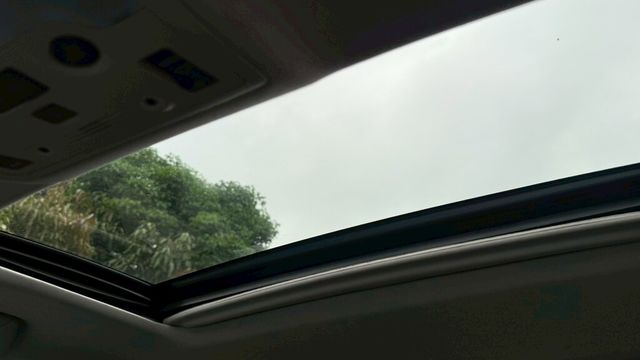 LEXUS凌志 ES250  第9張相片