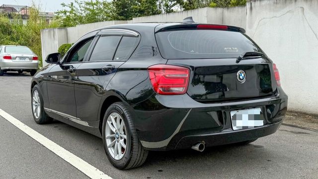 BMW寶馬 116I  第2張相片