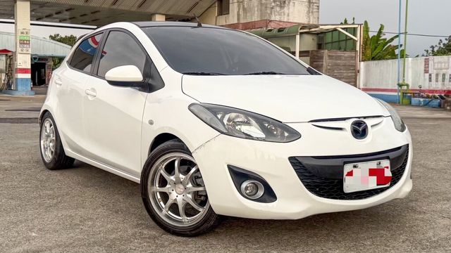 MAZDA馬自達 MAZDA 2  第3張相片