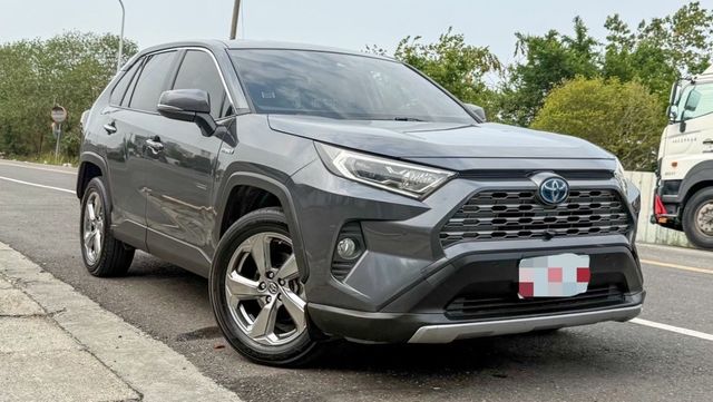 TOYOTA豐田 RAV4  第1張相片