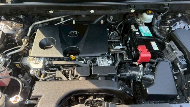 TOYOTA豐田 RAV4  第6張相片