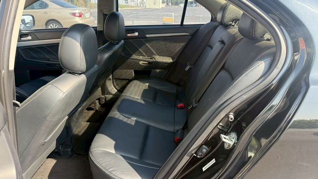 MITSUBISHI三菱 LANCER FORTIS  第9張相片