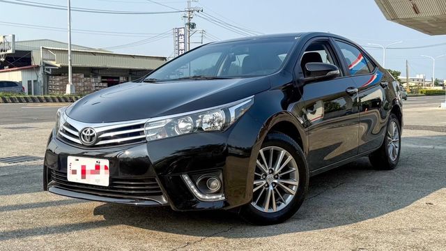 TOYOTA豐田 ALTIS  第1張相片