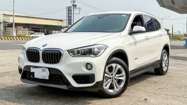 BMW寶馬 X1  第1張相片