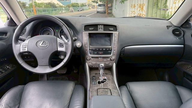 LEXUS凌志 IS250  第5張相片