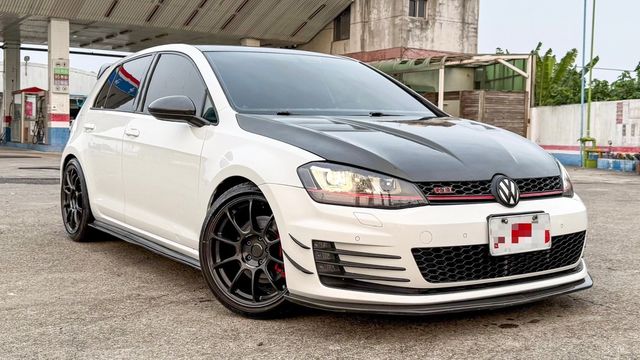 VOLKSWAGEN福斯 GOLF GTI  第3張相片