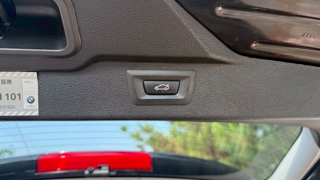 BMW寶馬 X5 XDRIVE25D  第9張相片