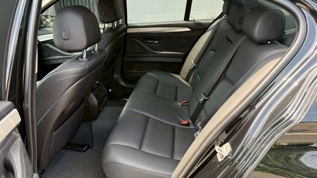 BMW寶馬 520D  第8張相片