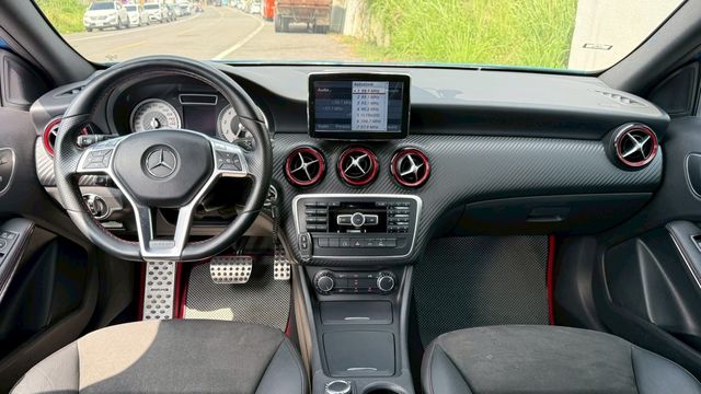 M-BENZ賓士 A250  第5張相片