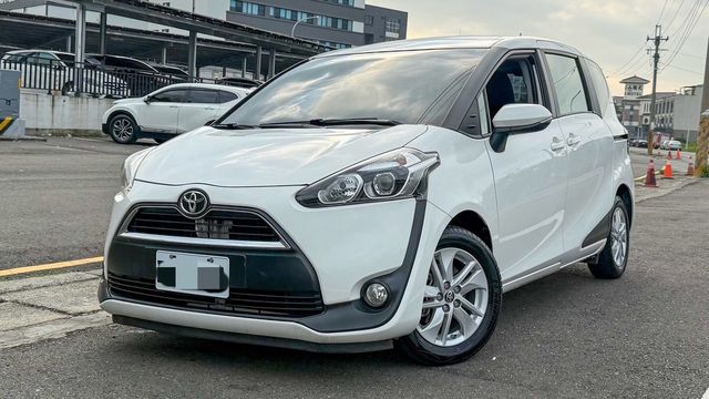 TOYOTA豐田 SIENTA  第1張相片