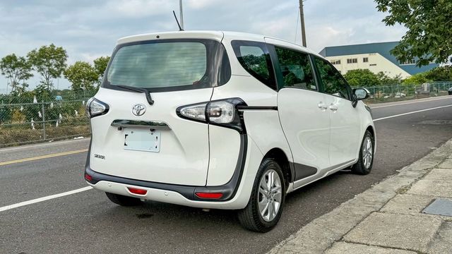 TOYOTA豐田 SIENTA  第4張相片
