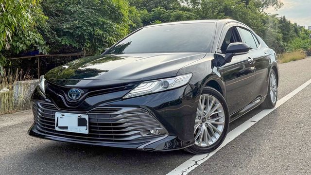 TOYOTA豐田 CAMRY HYBRID  第1張相片
