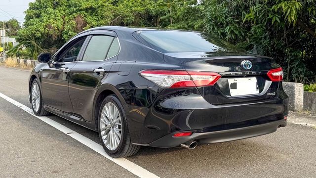 TOYOTA豐田 CAMRY HYBRID  第2張相片