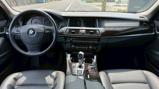 BMW寶馬 528I  第3張相片
