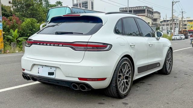 PORSCHE保時捷 MACAN S  第4張相片