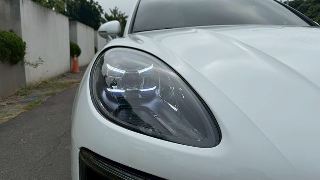PORSCHE保時捷 MACAN S  第14張相片
