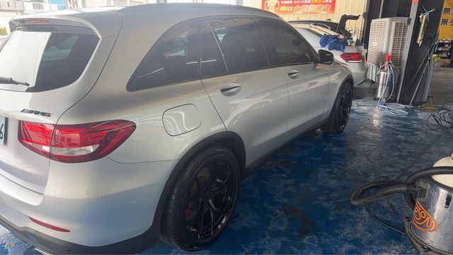 M-BENZ賓士 GLC300  第4張相片