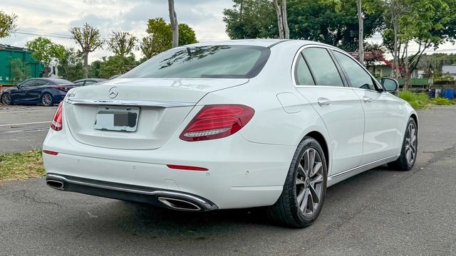 M-BENZ賓士 E250  第4張相片