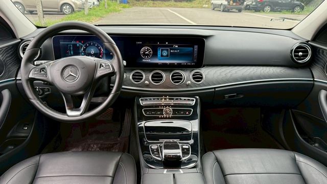 M-BENZ賓士 E250  第5張相片