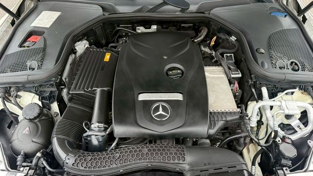 M-BENZ賓士 E250  第6張相片