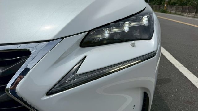 LEXUS凌志 NX300H  第12張相片