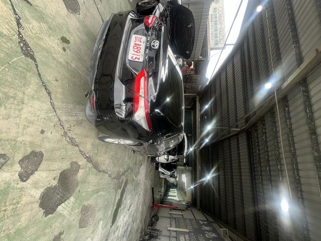 TOYOTA豐田 CAMRY  第2張相片