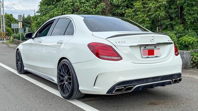 M-BENZ賓士 C300  第2張相片