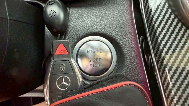 M-BENZ賓士 C300  第8張相片