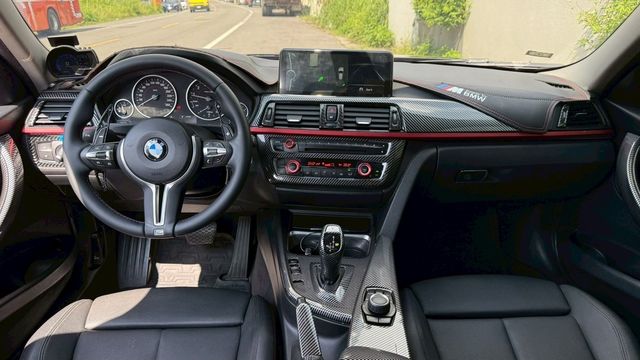 BMW寶馬 320I  第5張相片