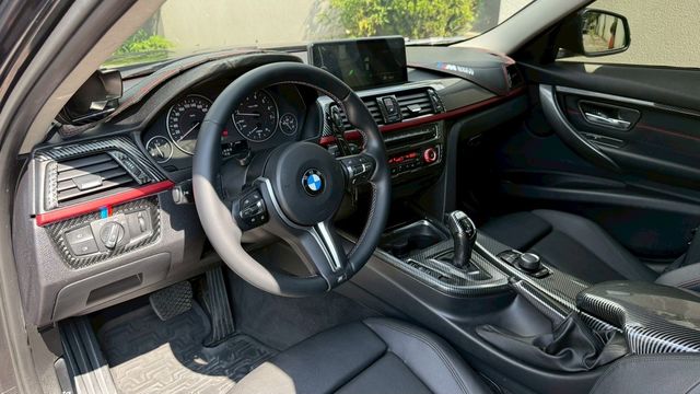 BMW寶馬 320I  第7張相片