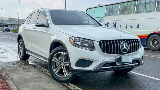 M-BENZ賓士 GLC300  第3張相片