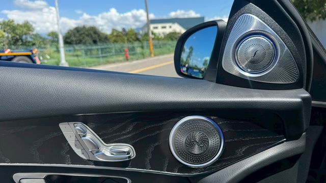 M-BENZ賓士 GLC250  第11張相片