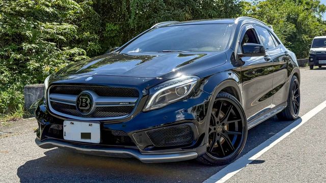 M-BENZ賓士 GLA45 AMG  第1張相片