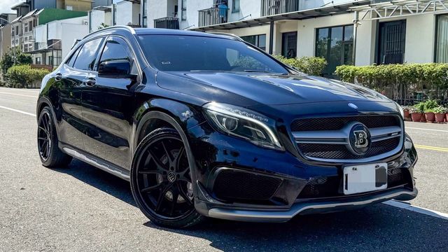 M-BENZ賓士 GLA45 AMG  第3張相片