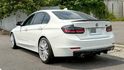 BMW寶馬 318D SEDAN  第2張縮圖
