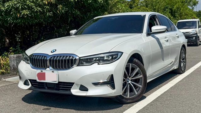 BMW寶馬 318I  第1張相片