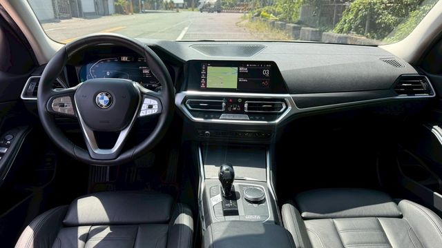 BMW寶馬 318I  第5張相片