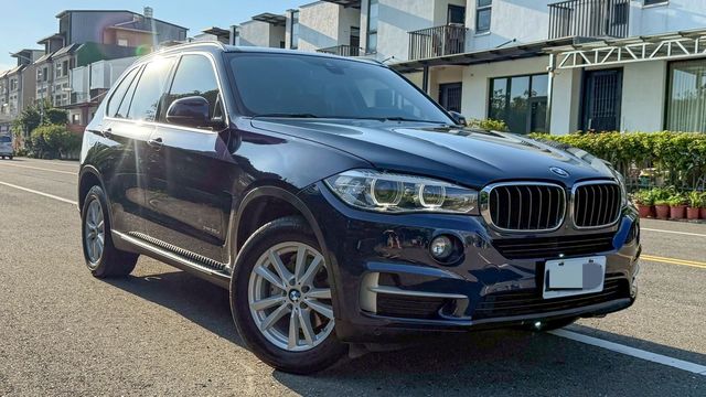 BMW寶馬 X5 XDRIVE25D  第3張相片