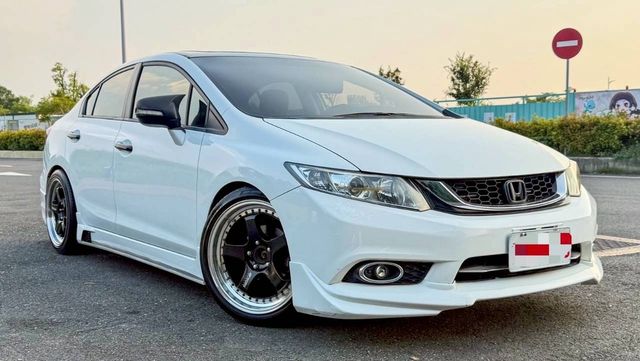 HONDA本田 CIVIC  第3張相片