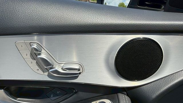M-BENZ賓士 GLC250  第13張相片